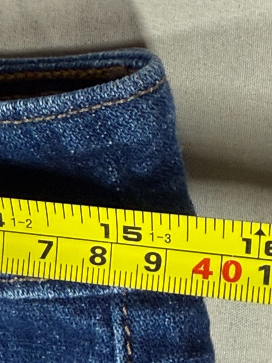 Levi's 545 Denim Shorts Size 28 Blue 9