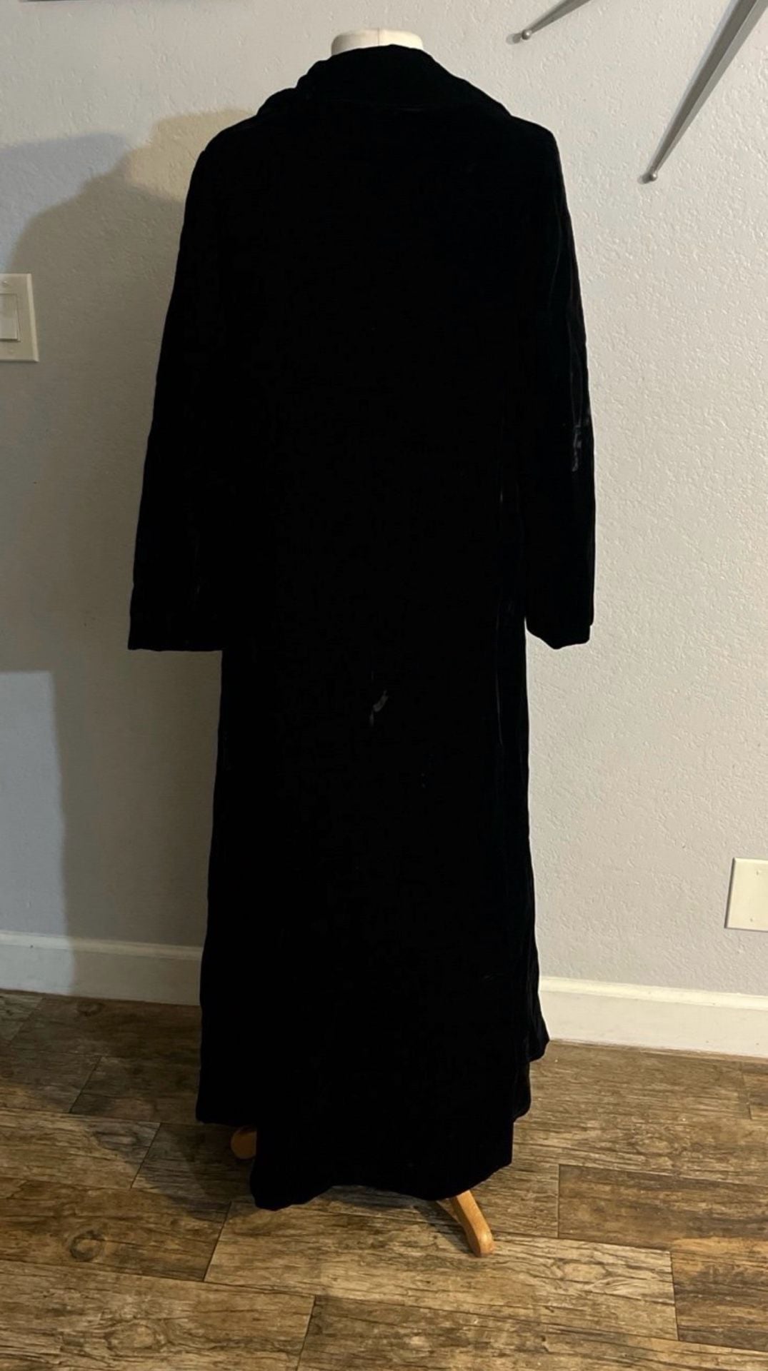 Black velvet long coat size S/M M (8-10) 5