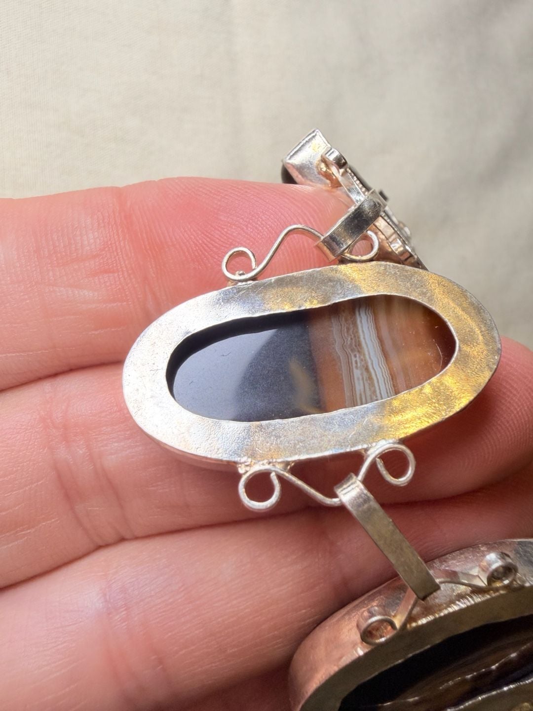 Artisan Sterling Silver 925 Banded Agate Stone Toggle Bracelet 8