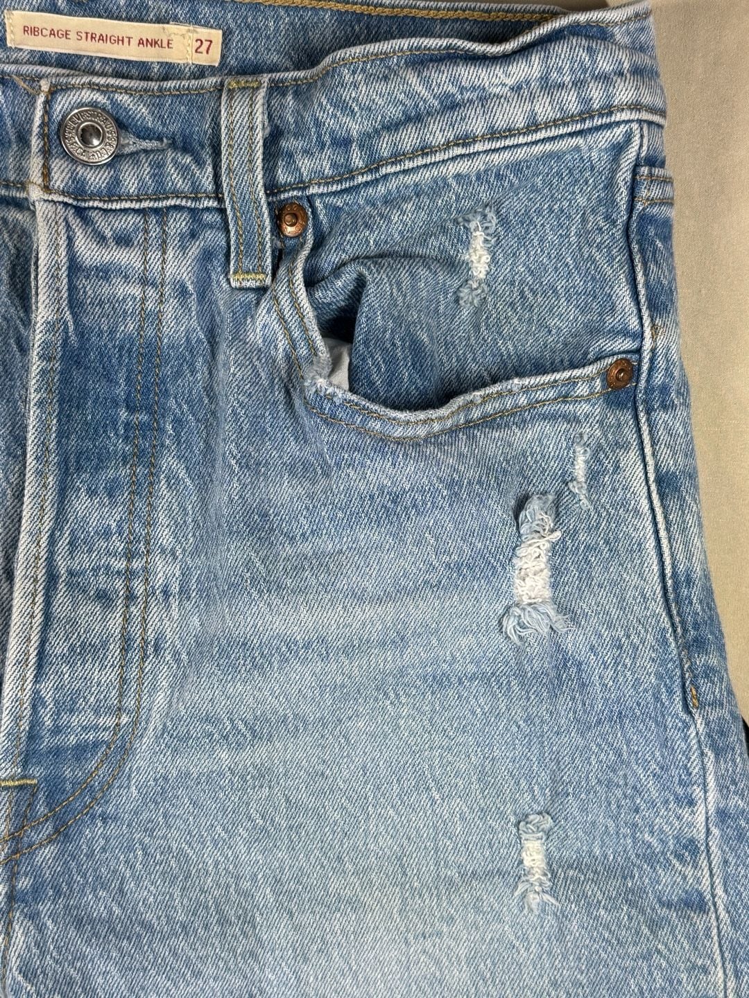Levi's Ribcage Straight Ankle Jeans Size 27 Light Wash Distressed 6