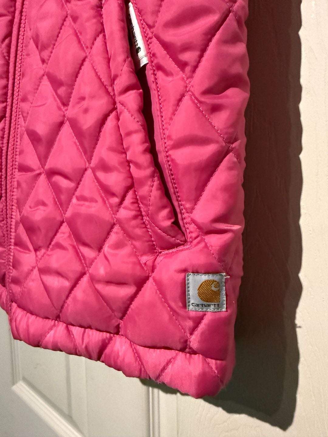 Carhartt Reversible Camo Puffer Vest Size M (10/12) Pink/Camo 6
