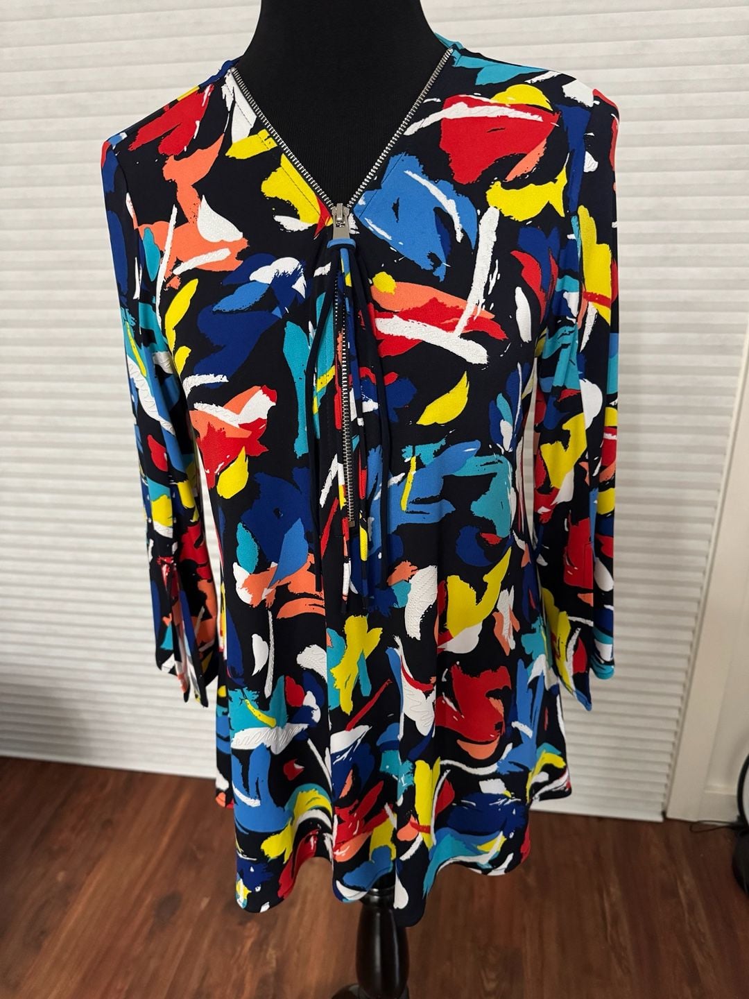 Joseph Ribkoff Shirt Size 6 Multi Floral Print Made in Canada 2