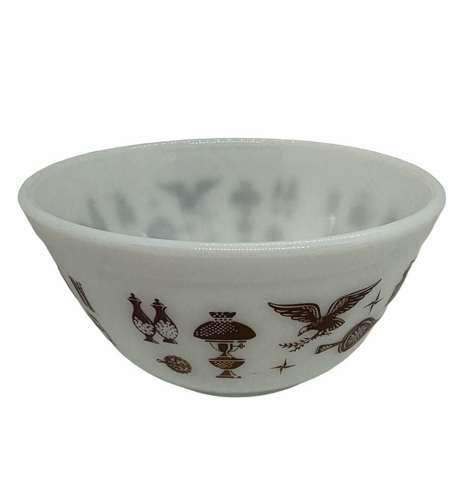Pyrex Early American Cinderella Bowl Set 2 Pcs 3