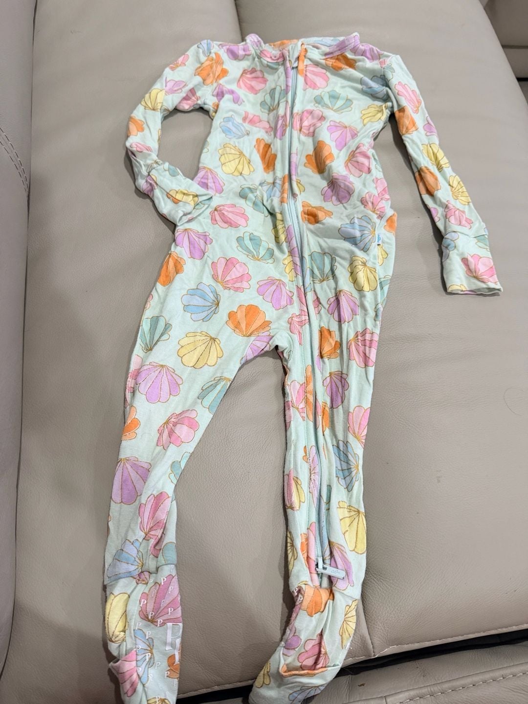 Posh Peanut Lisa Frank Dancing Dolphins Shelly Kyte Seashell 12/18m 5
