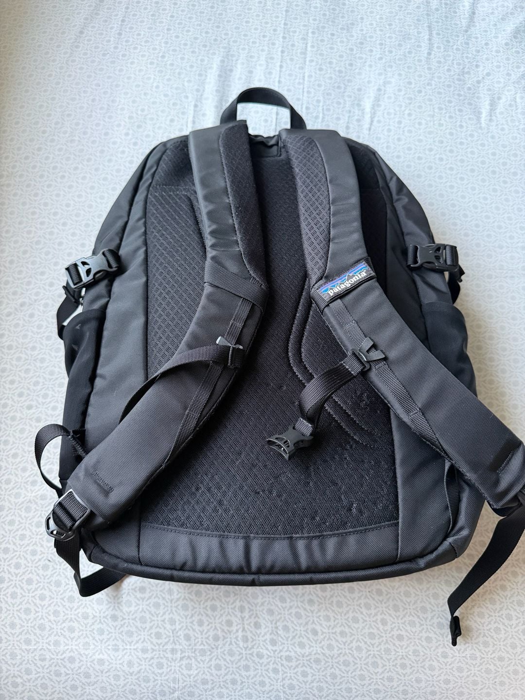 Patagonia Refugio 28L Backpack Black 4