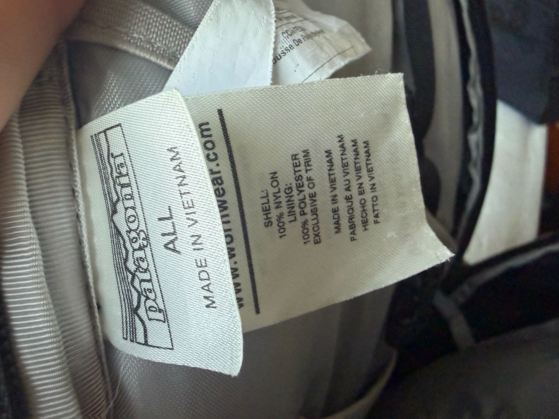 Patagonia Refugio 28L Backpack Black 7