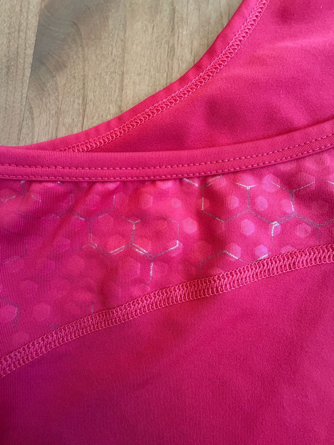 Under Armour HeatGear Tank Top Size LG Red Racerback 7