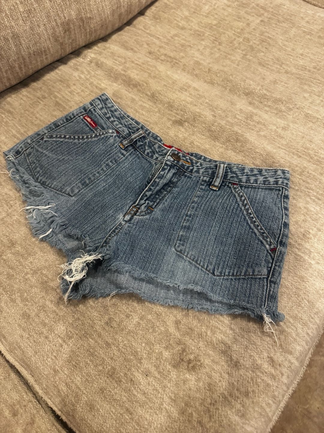 Unionbay Jean Shorts Size 8 Blue Denim Cargo Distressed Y2K 2