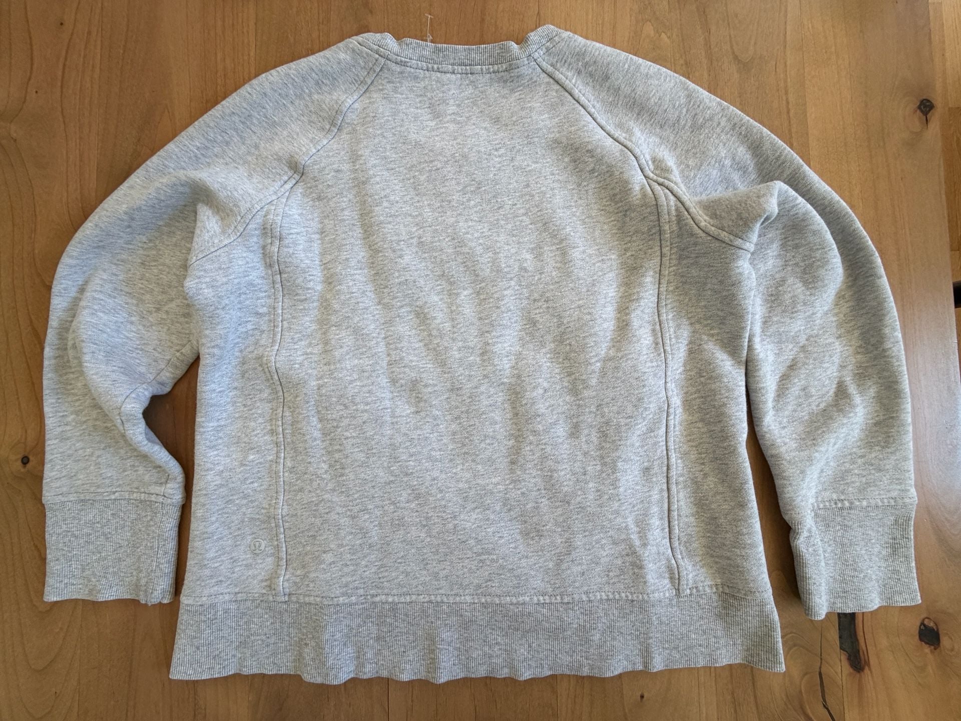 Lululemon Gray Sweatshirt Size 8 4