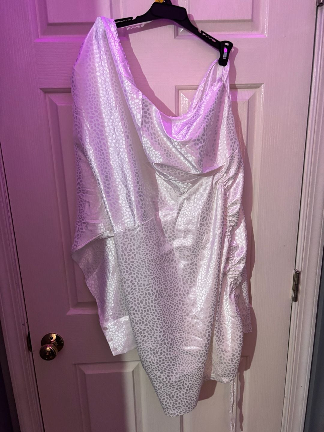 Simplee Plus One Shoulder Satin Dress Size 2XL White 1