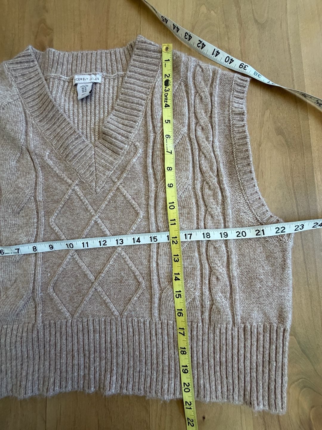 Sincerely Jules Cable Knit Sweater Vest Size XL Beige 3