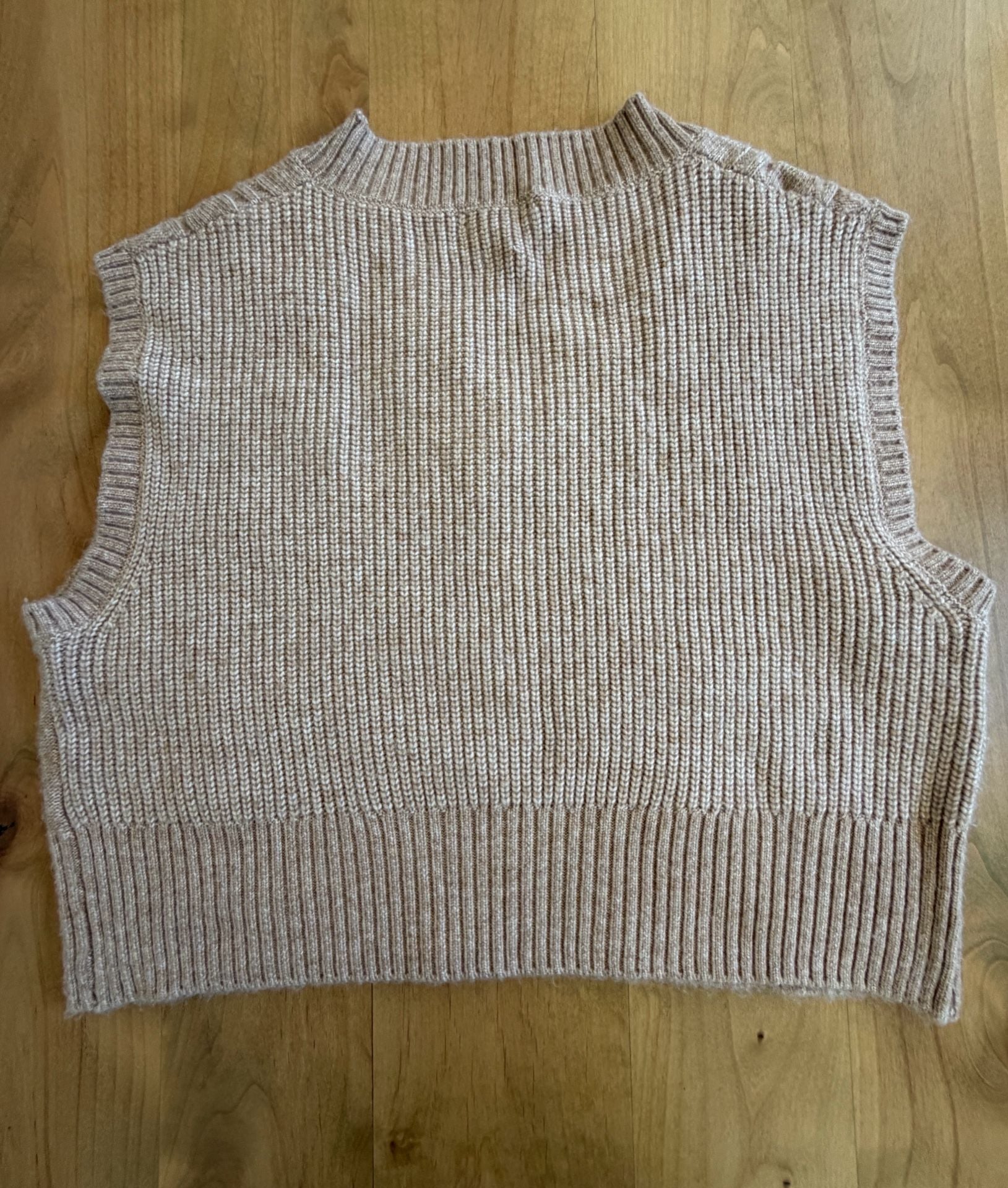 Sincerely Jules Cable Knit Sweater Vest Size XL Beige 4