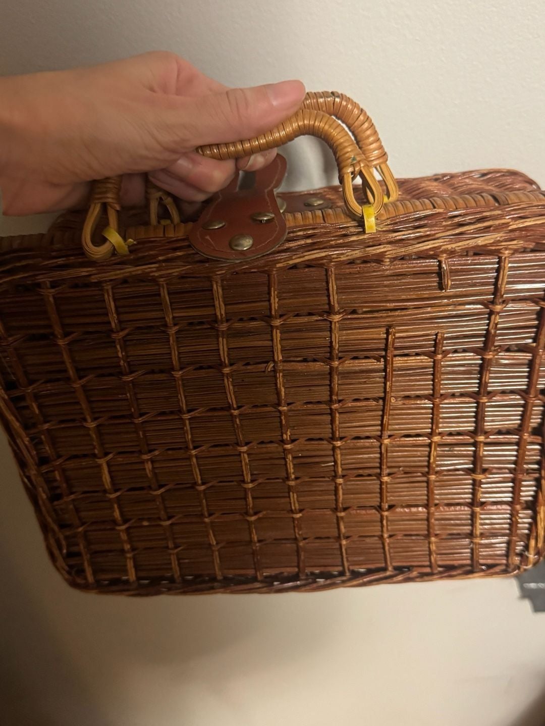 Vintage Wicker Picnic Basket Red Gingham Lined 7