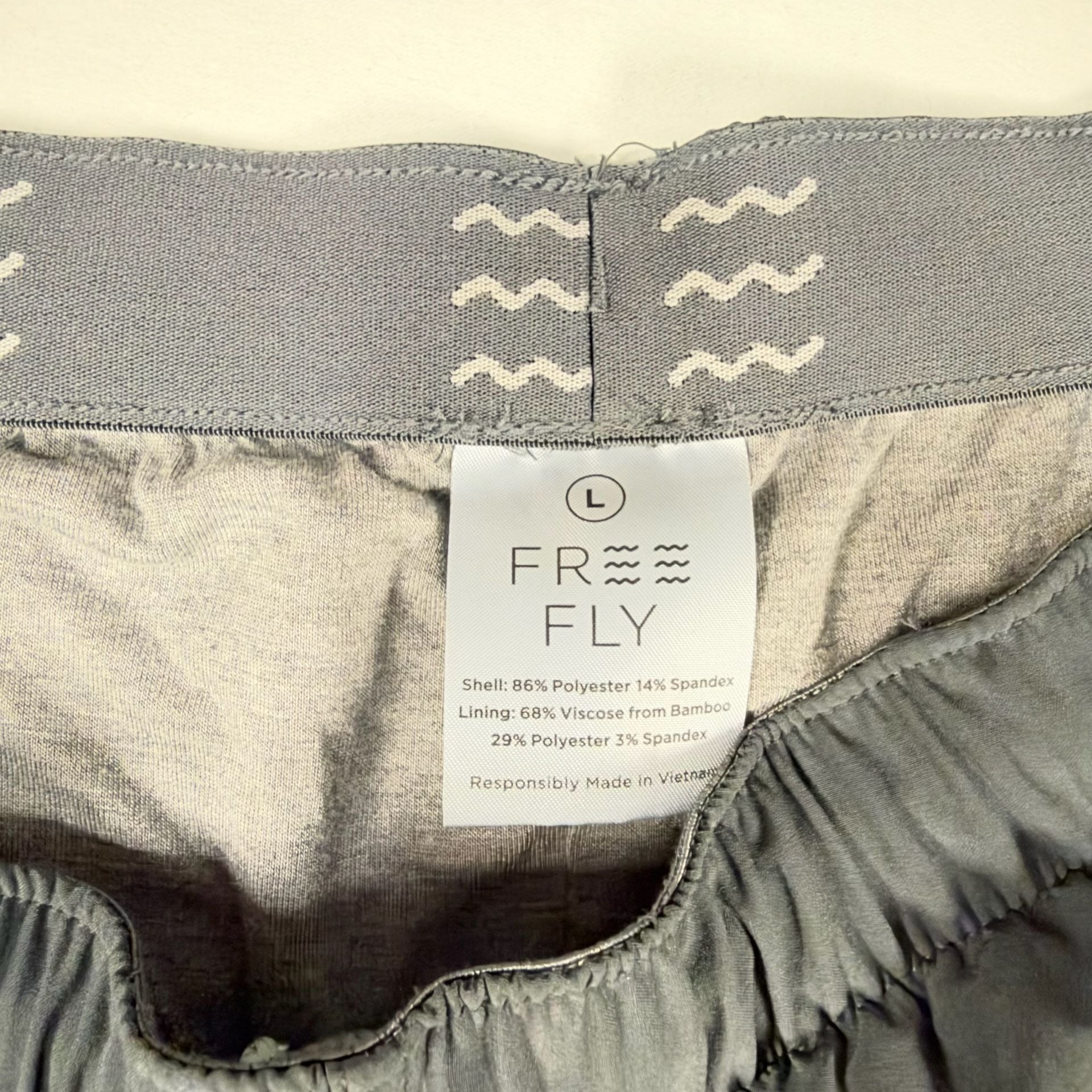 Free Fly Breeze Shorts Size L Gray Performance Athletic 7 in 5