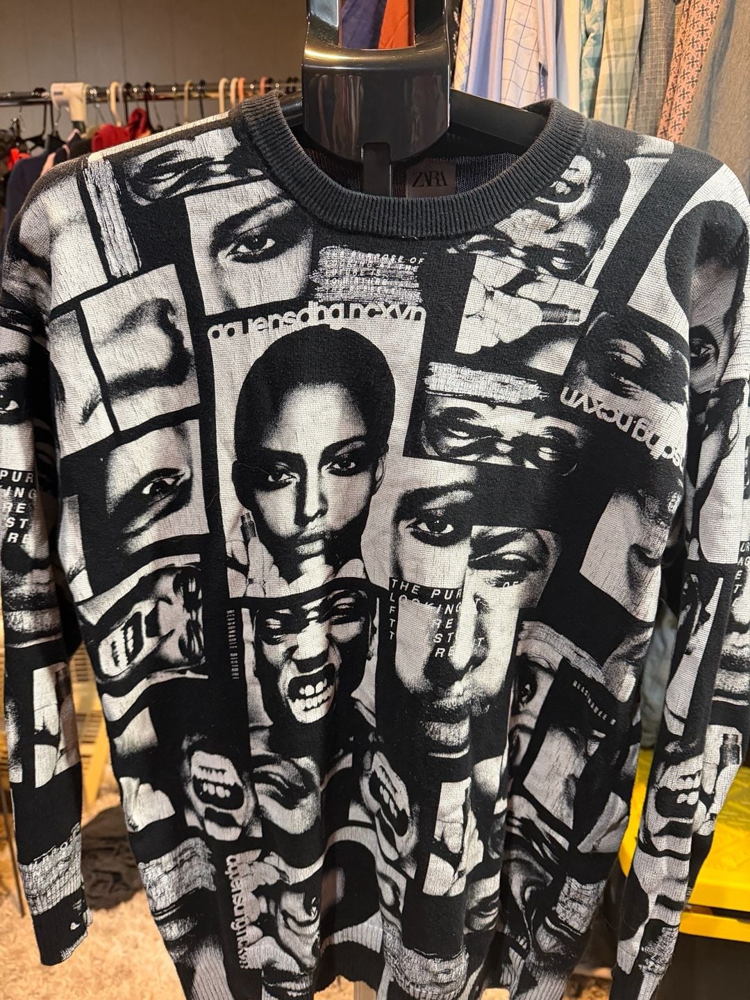 Zara Collage Face Print Knit Sweater Size M Black White 4