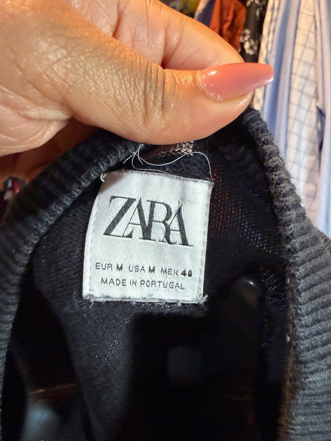 Zara Collage Face Print Knit Sweater Size M Black White 5