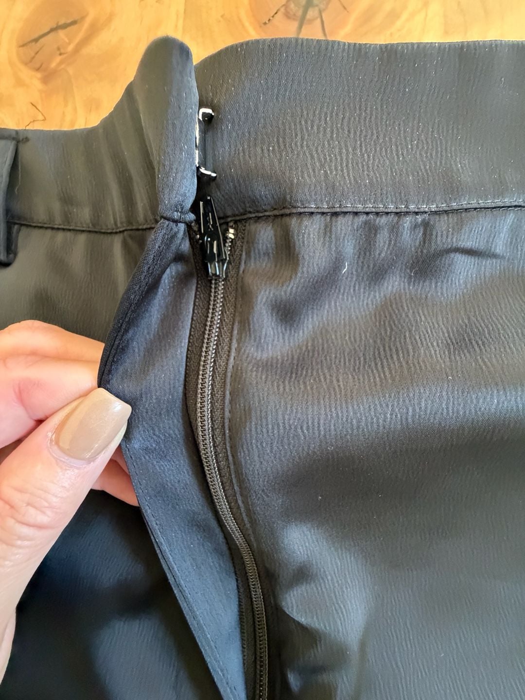 Nicole Miller Cargo Pants Size L Black Satin Elastic Waist 10