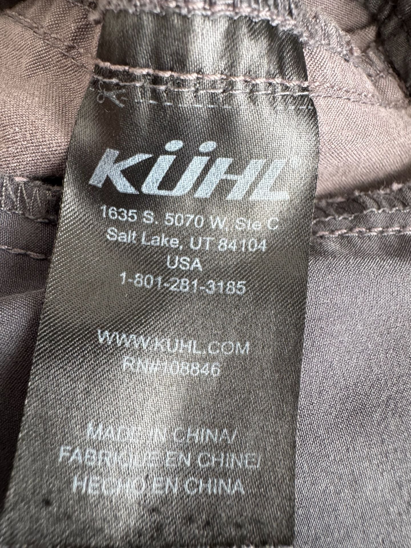 Kuhl Legendary Women’s Hiking Pants Gray Roll Up Size 12 Reg 8