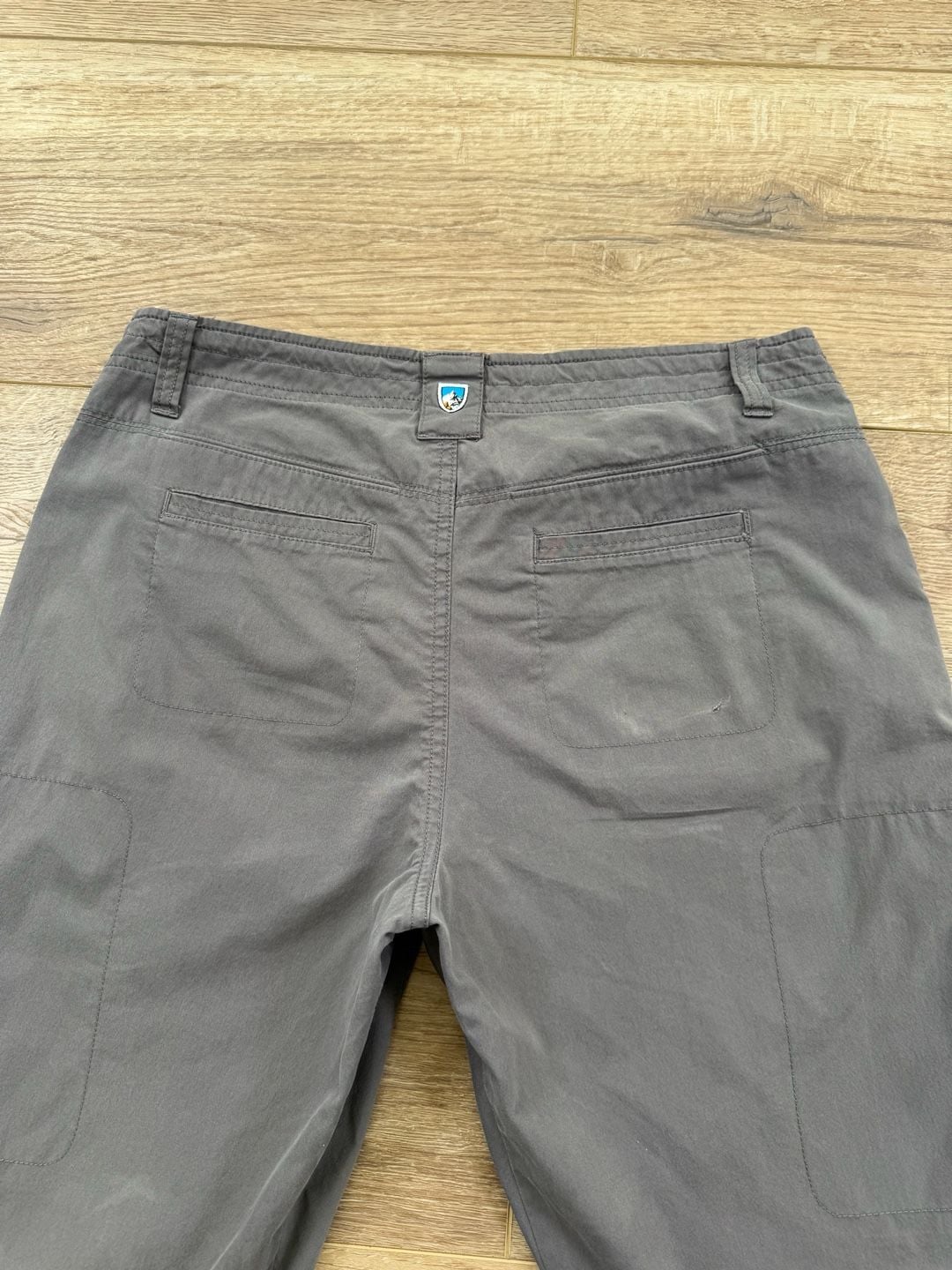 Kuhl Legendary Women’s Hiking Pants Gray Roll Up Size 12 Reg 18