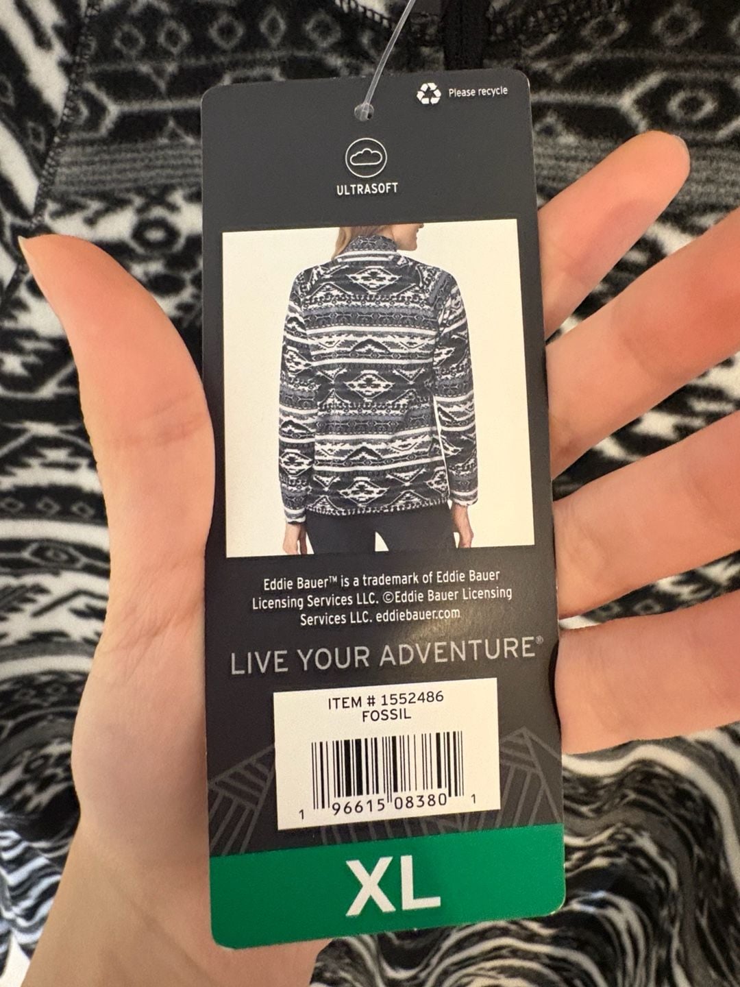 Eddie Bauer Fleece 1/4 Zip Size XL Black White Aztec Pattern Ultrasoft 4