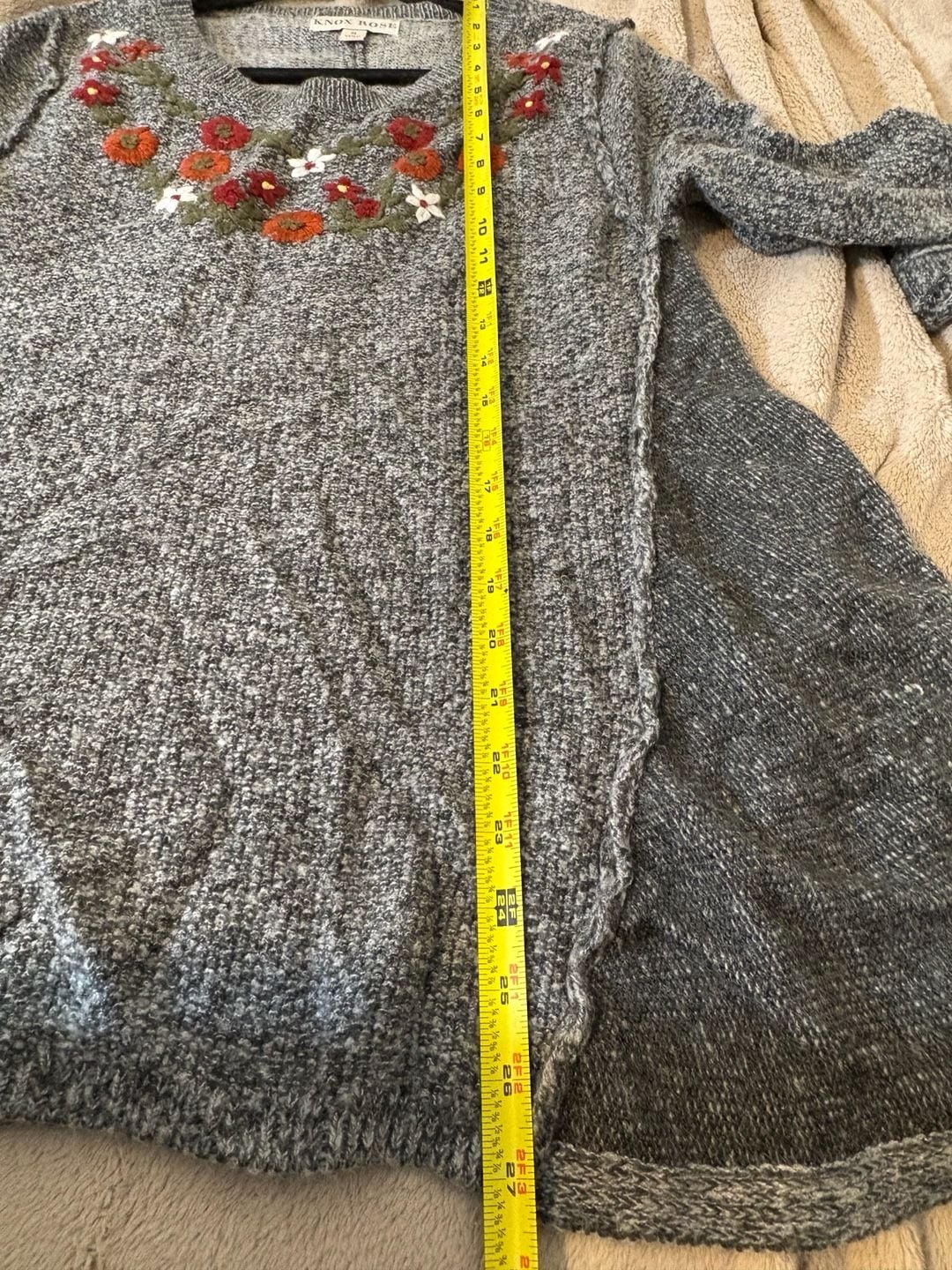 Knox Rose Floral Embroidered Sweater Size M Gray Acrylic Nylon 9