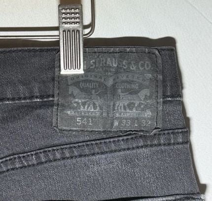 Levi's 541 Athletic Fit Jeans 33x32 Black Denim 3
