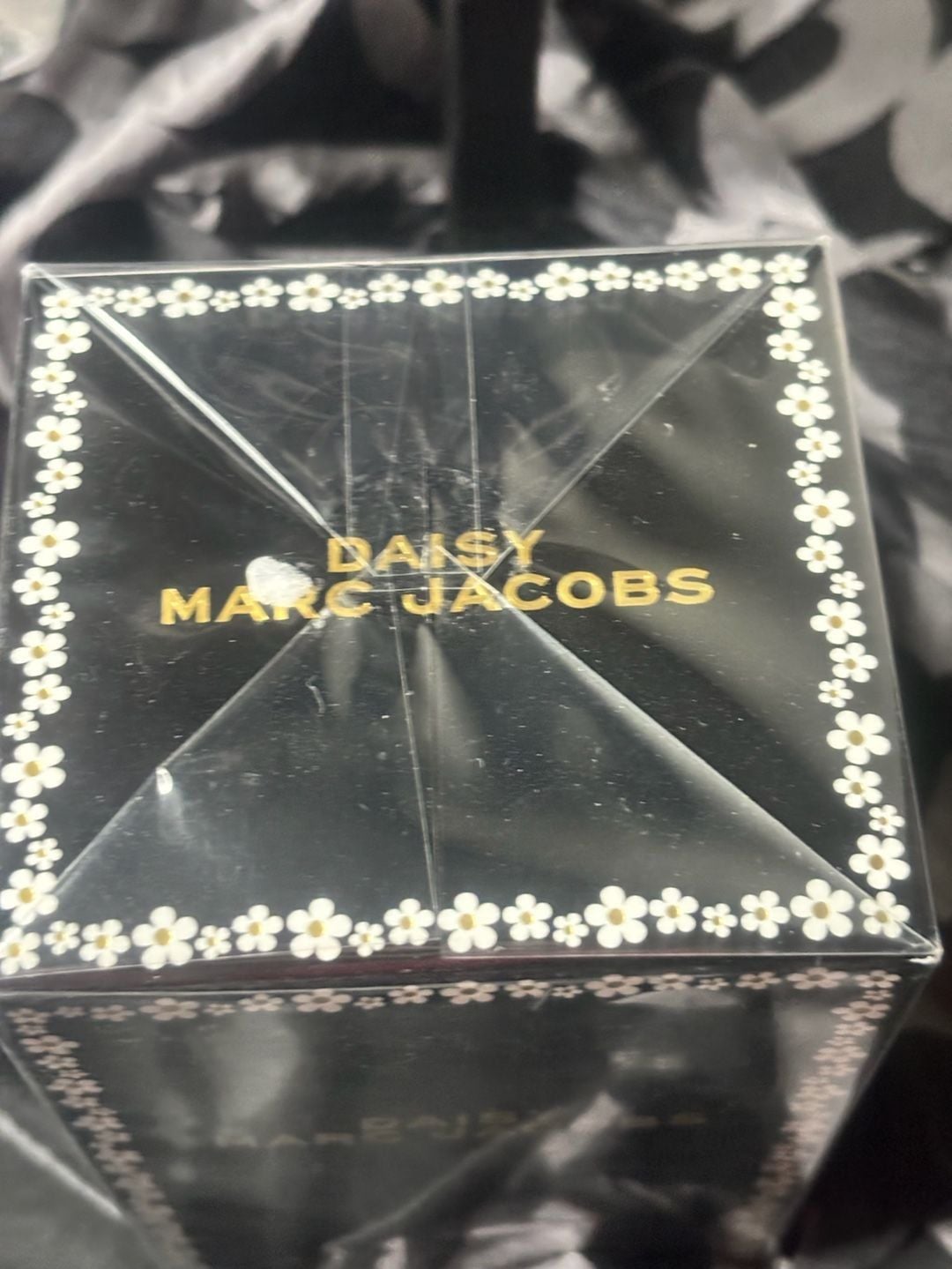 Daisy EDT for Women by Marc Jacobs - 1.6 2