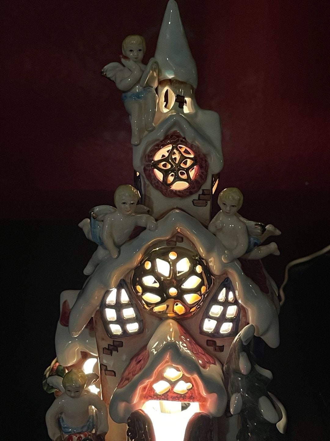 Vintage 2002 Grandeur Noel Collector's Edition Lighted Ceramic Holiday Church  10