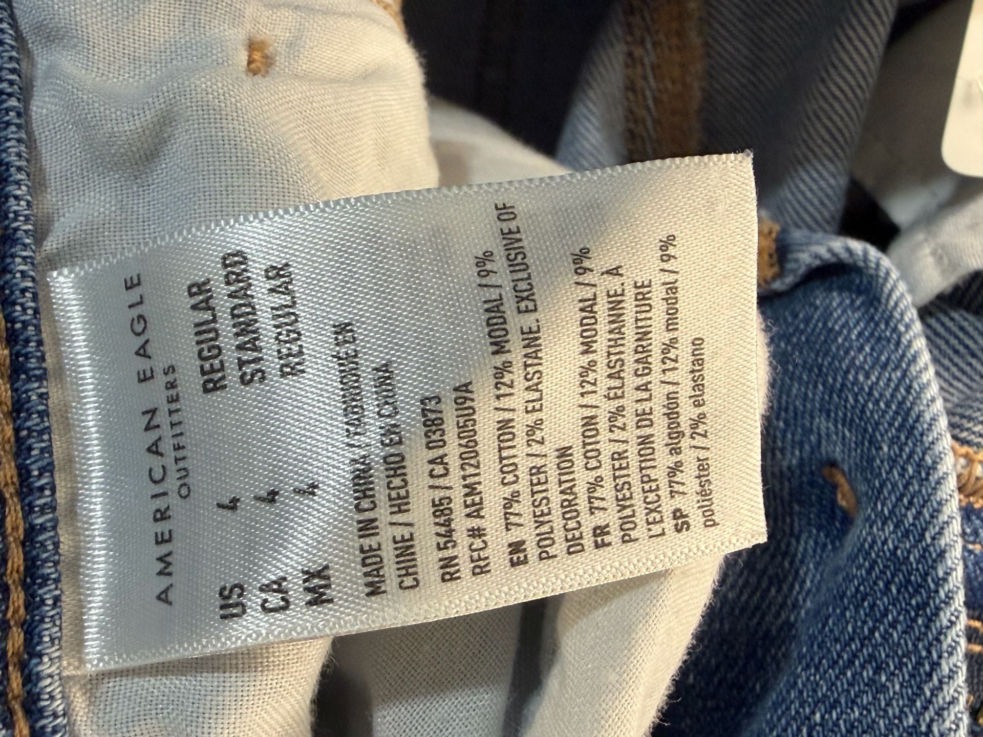 American Eagle Distressed Skinny Jeans Size 8 Regular 3