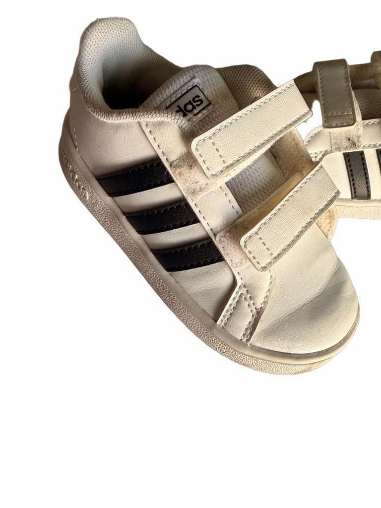 Adidas Sneakers Size 7 Kids White 5