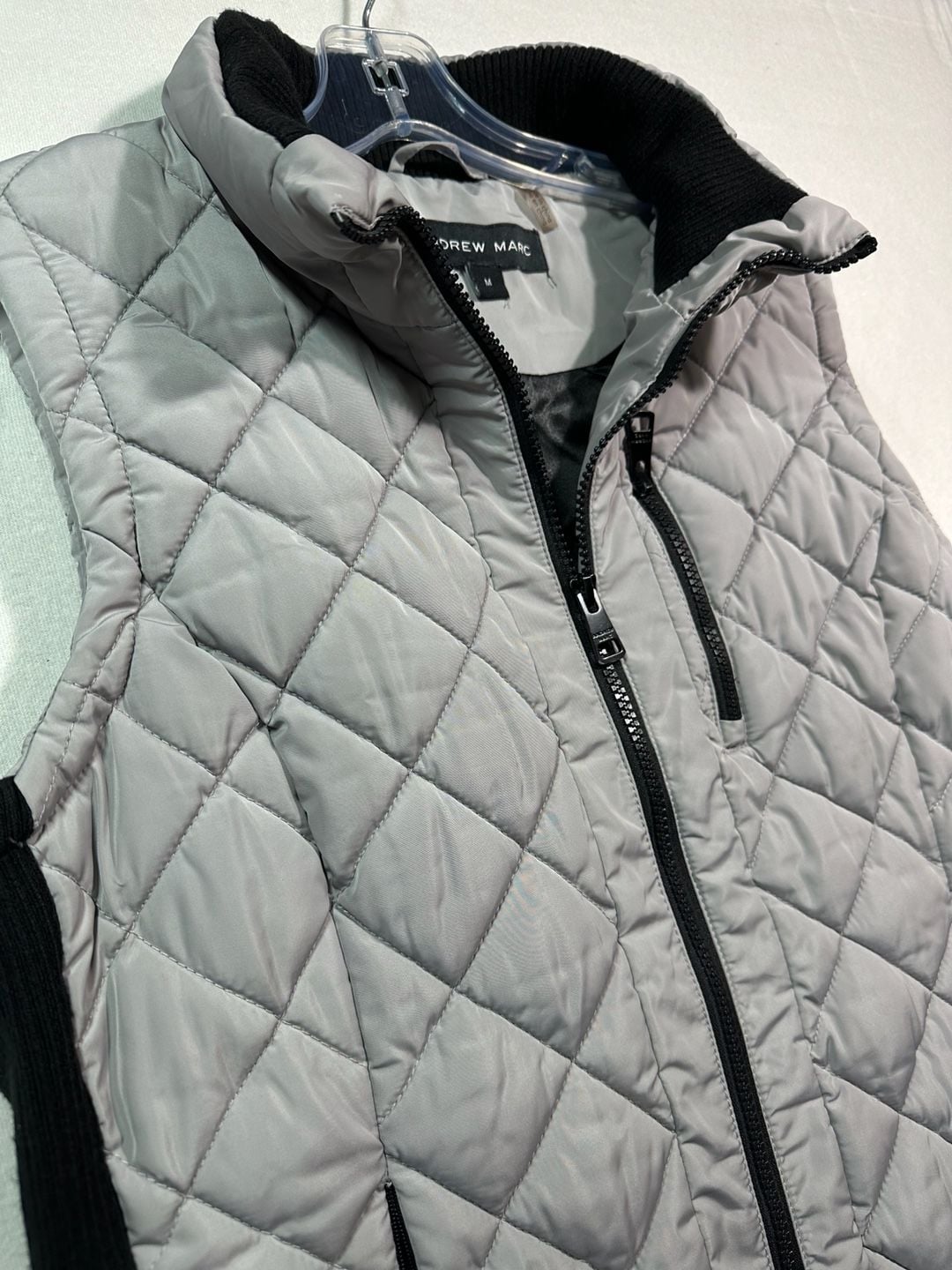 Andrew Marc Quilted Vest Size M Gray Full Zip Puffer 6