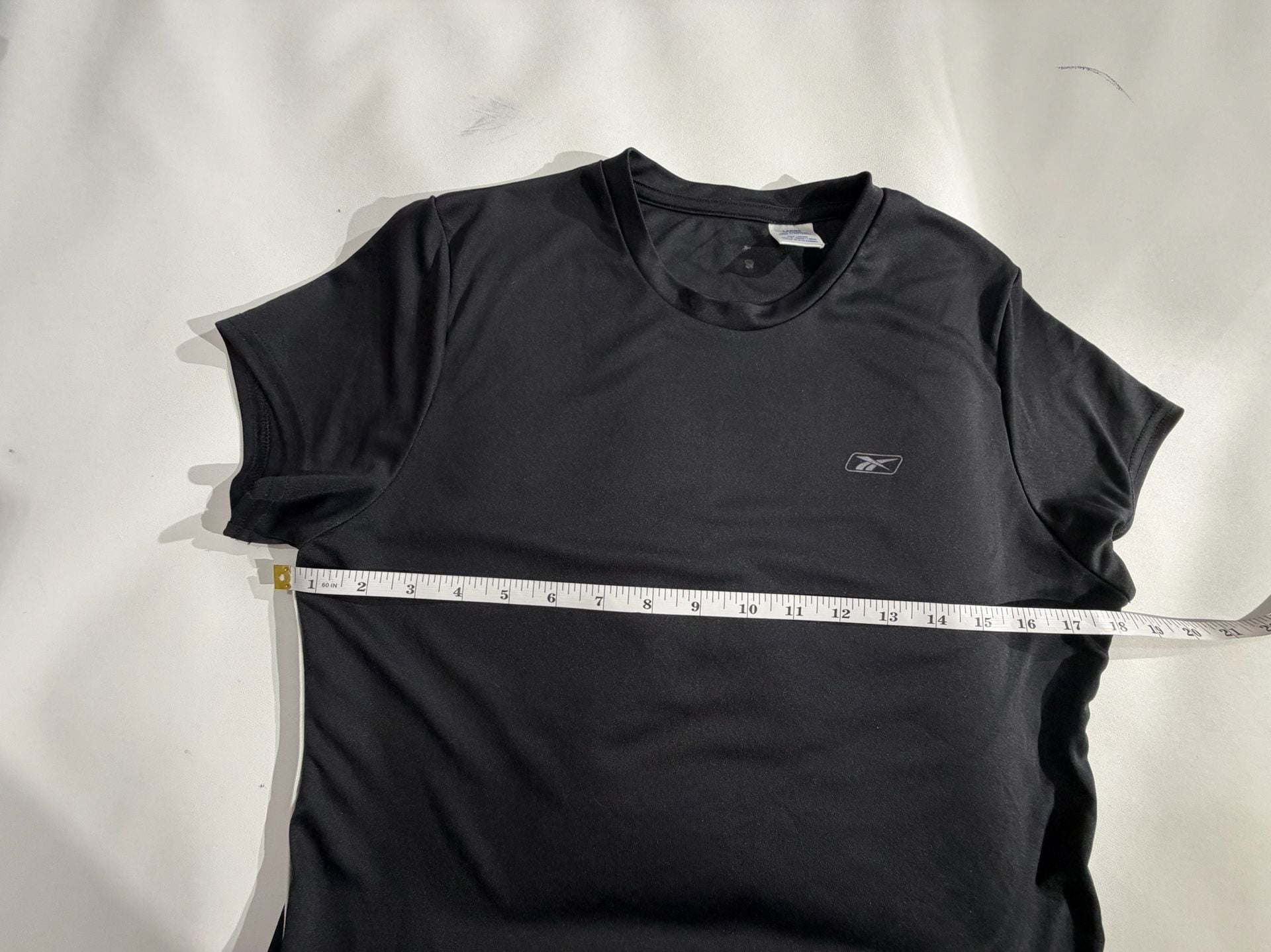 Reebok Black Short Sleeve Athletic Performance Shirt Size L 6