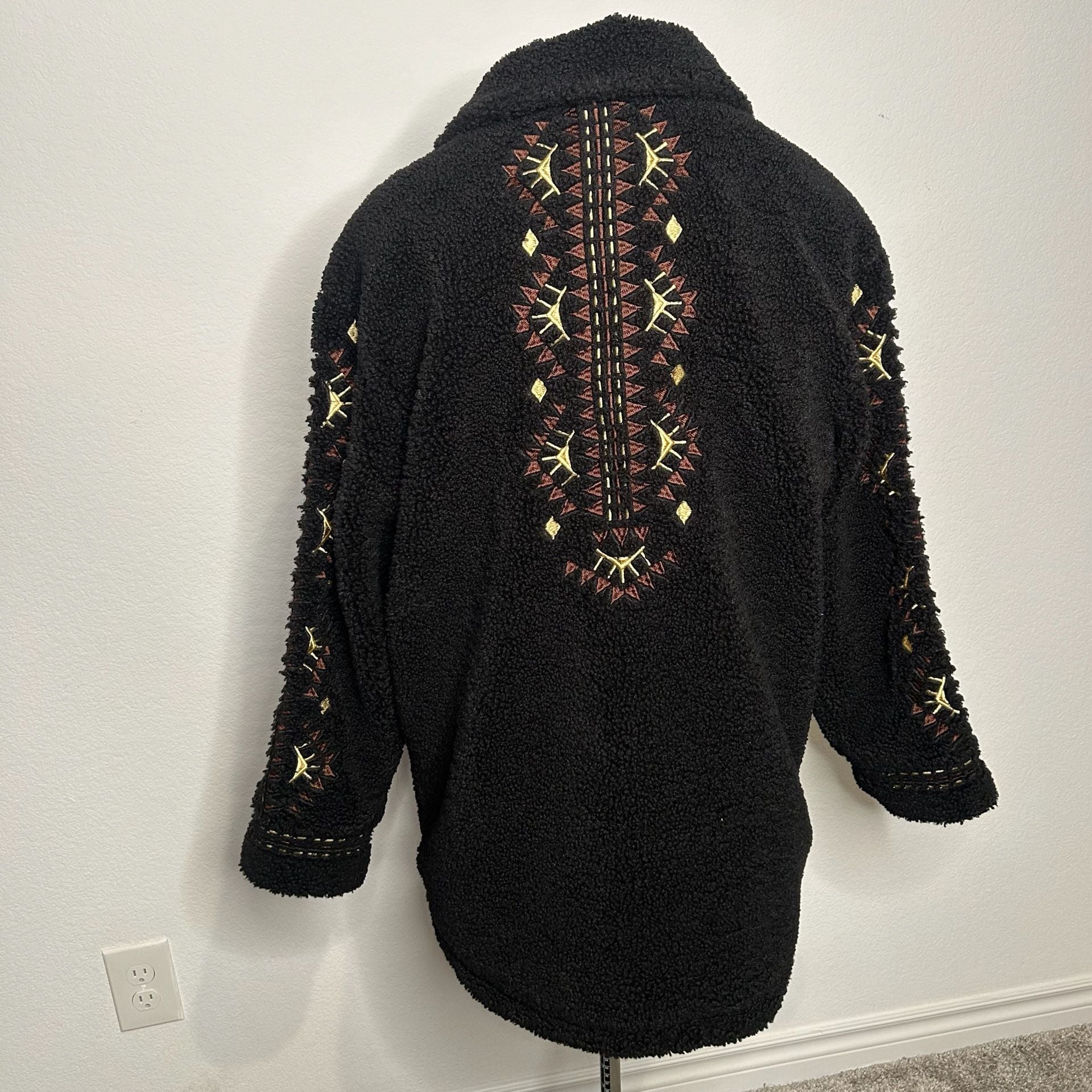 Sheeba Cozy Shacket 5