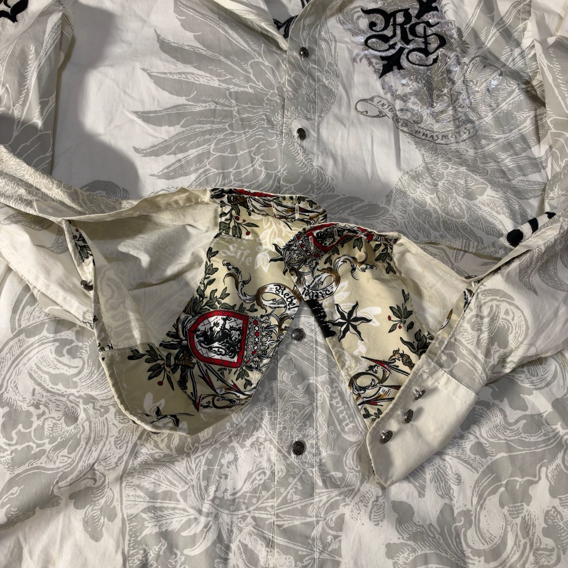 Rebel Spirit Long Sleeve Button Down Shirt Size XL White Graphic Skull 7