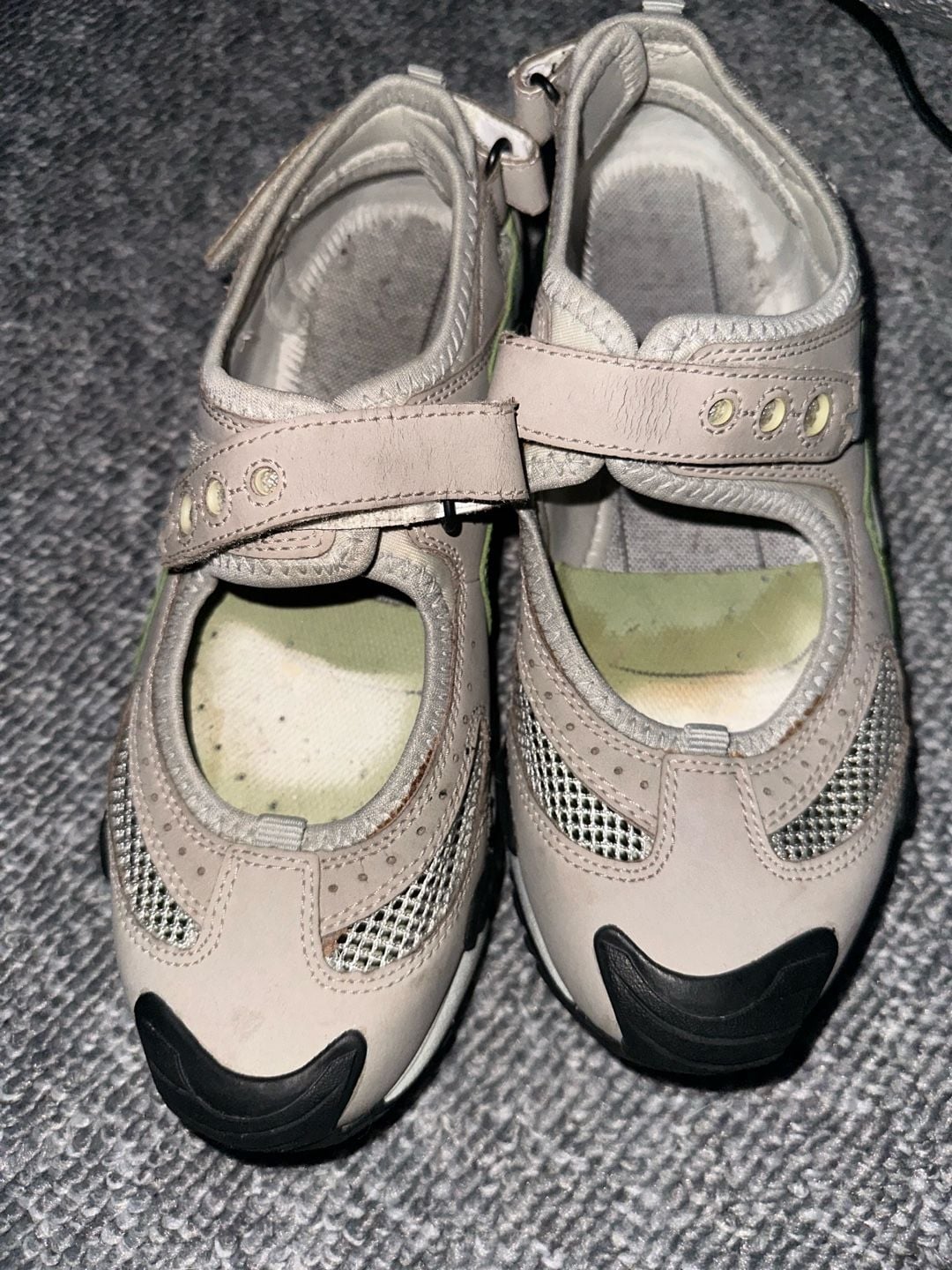 J-41 Outdoor Sandals Grey Athletic Shoes 2