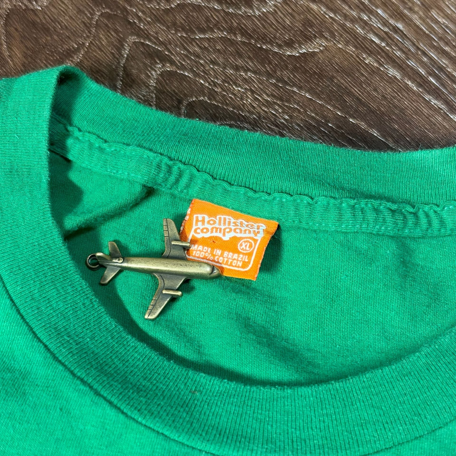 Hollister Company Everyone Needs A Handyman T-Shirt Size XL Green 3