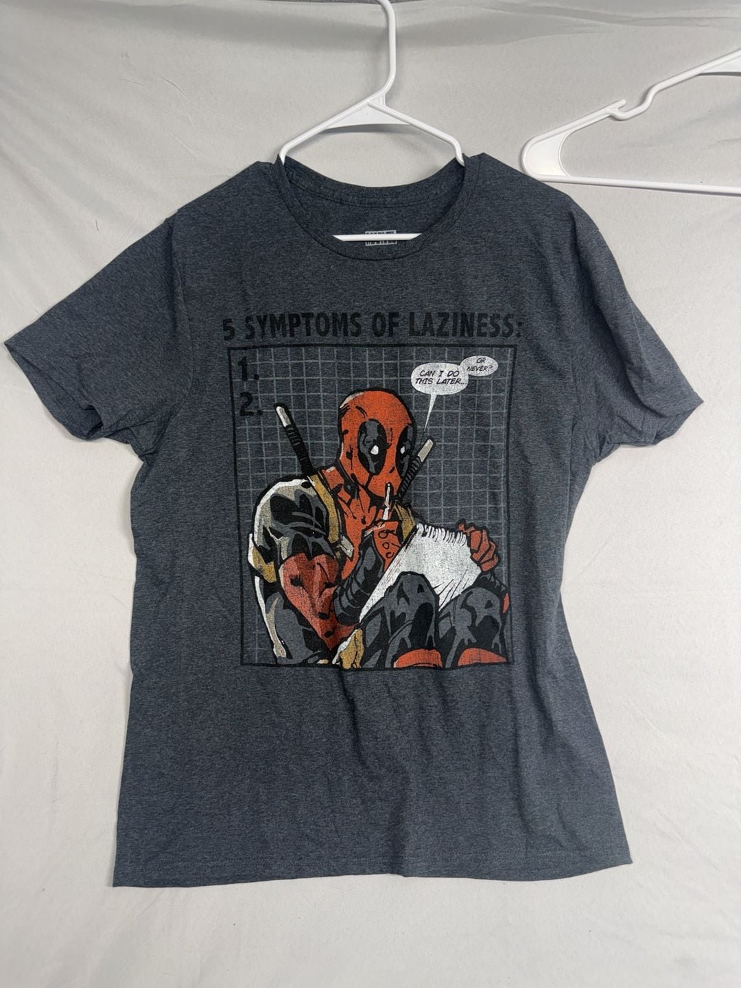 Marvel Deadpool 5 Symptoms Of Laziness T-Shirt Size L Gray 1