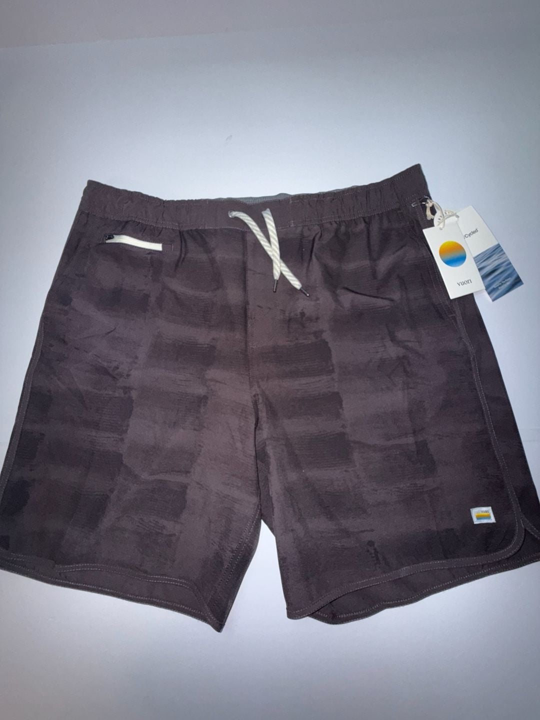 Vuori Banks Boardshorts Size L Grey Patterned 2
