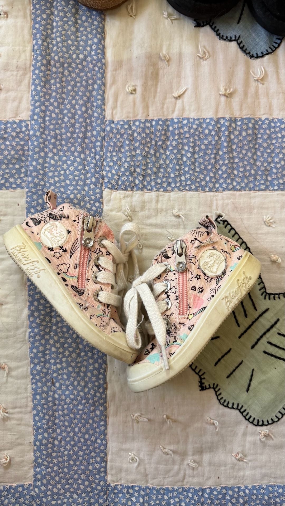 Blowfish Malibu Kids High Top Sneakers Pink Size 6 2