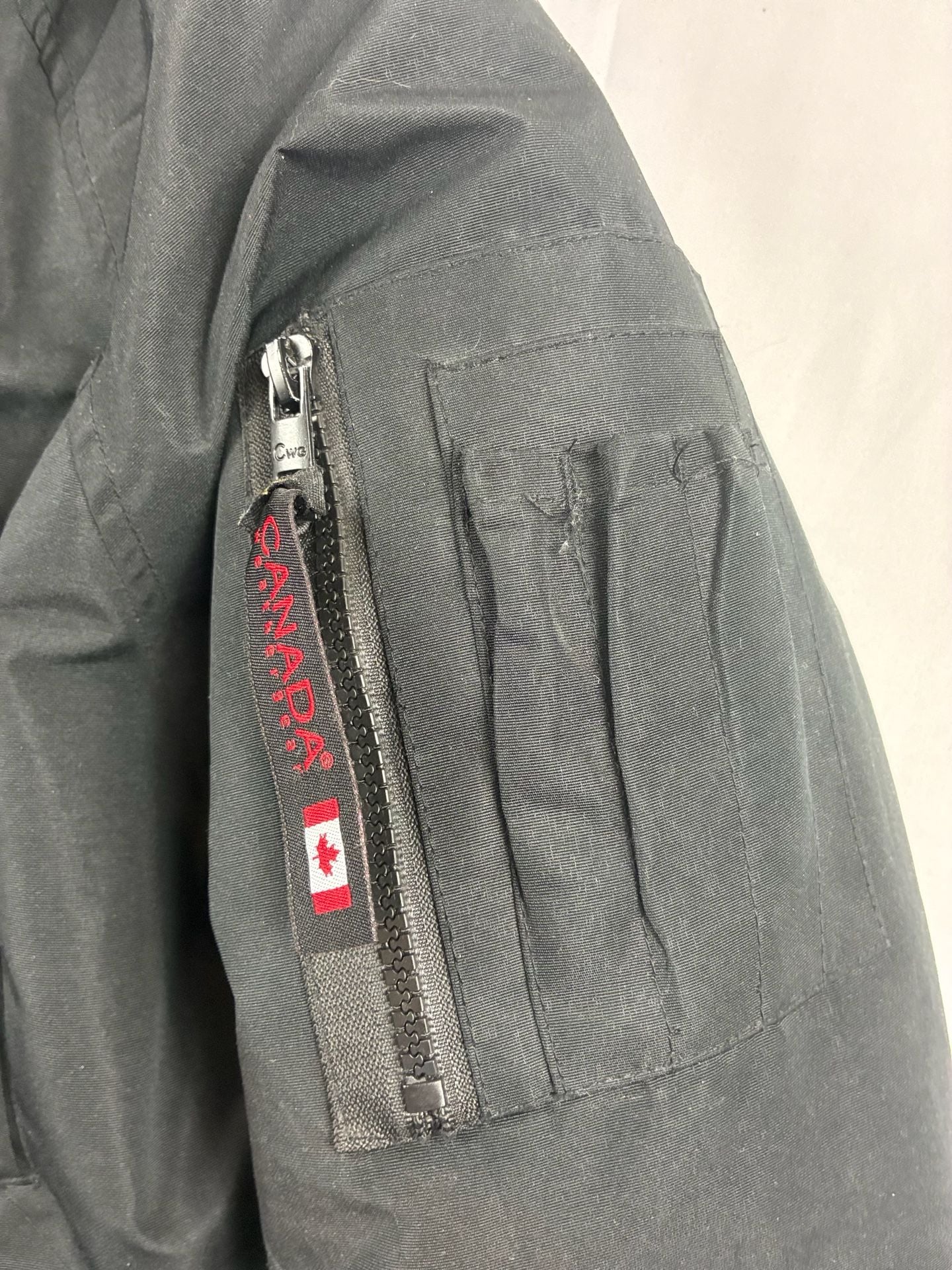 Canada Weather Gear Hooded Puffer Bomber Jacket Size L Black 5