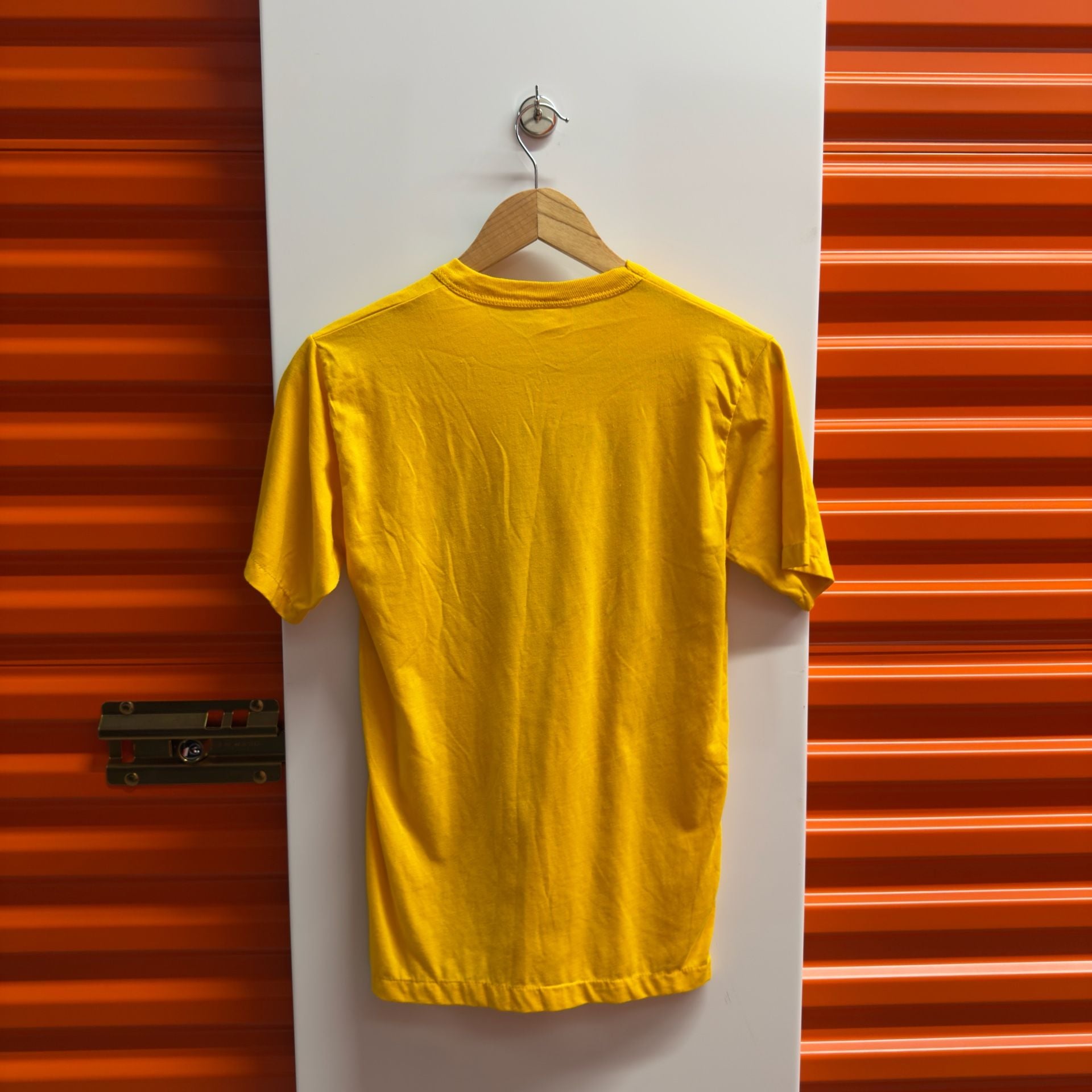 Vintage Campbeltown Loch Scotch Whisky T-Shirt Yellow 3