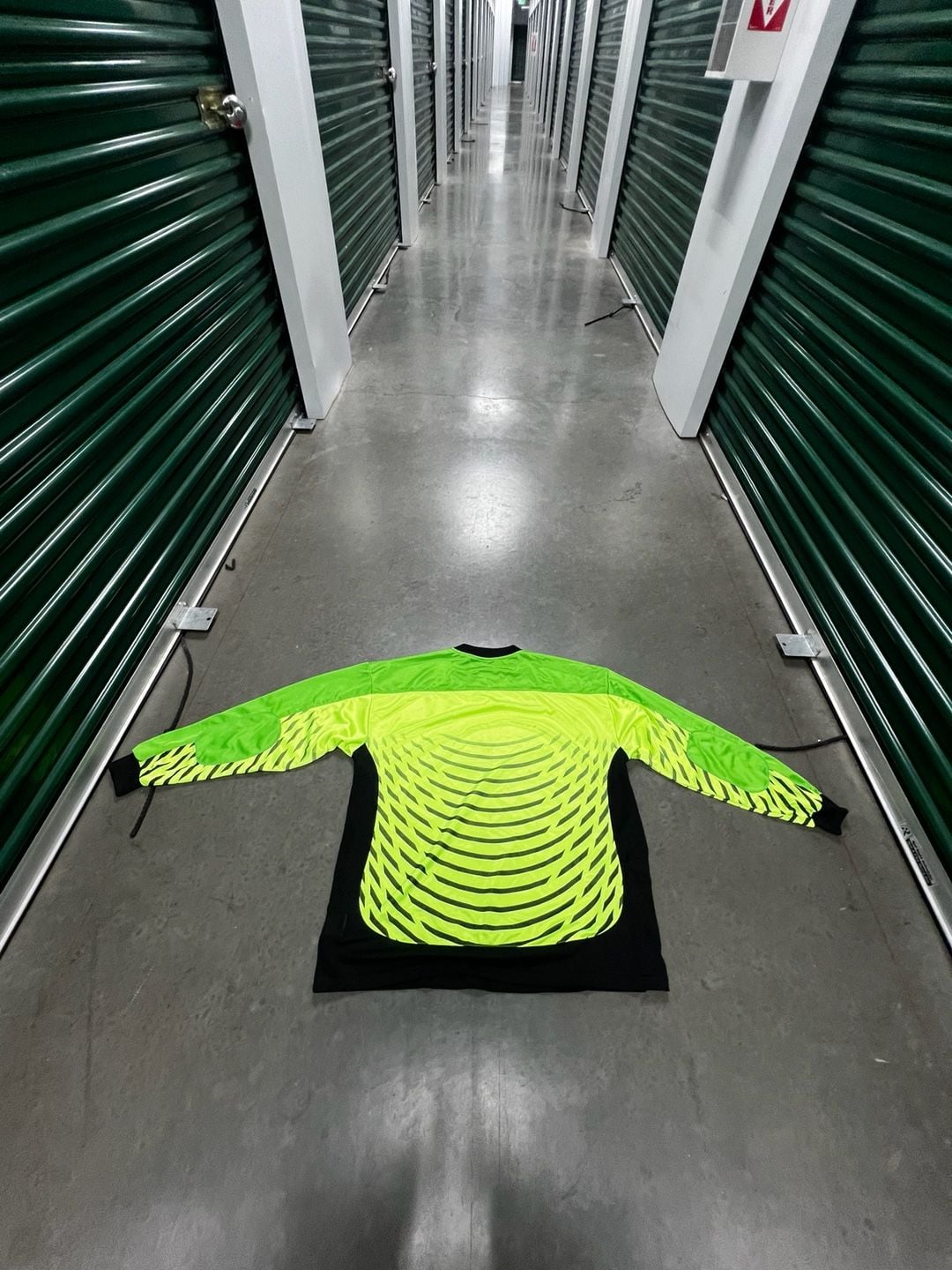 Kelme Goalkeeper Jersey Long Sleeve Neon Green Black L 7