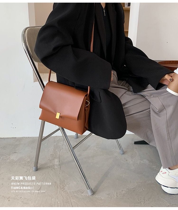 Tiancai Wing Flying Bag Crossbody White PU 10