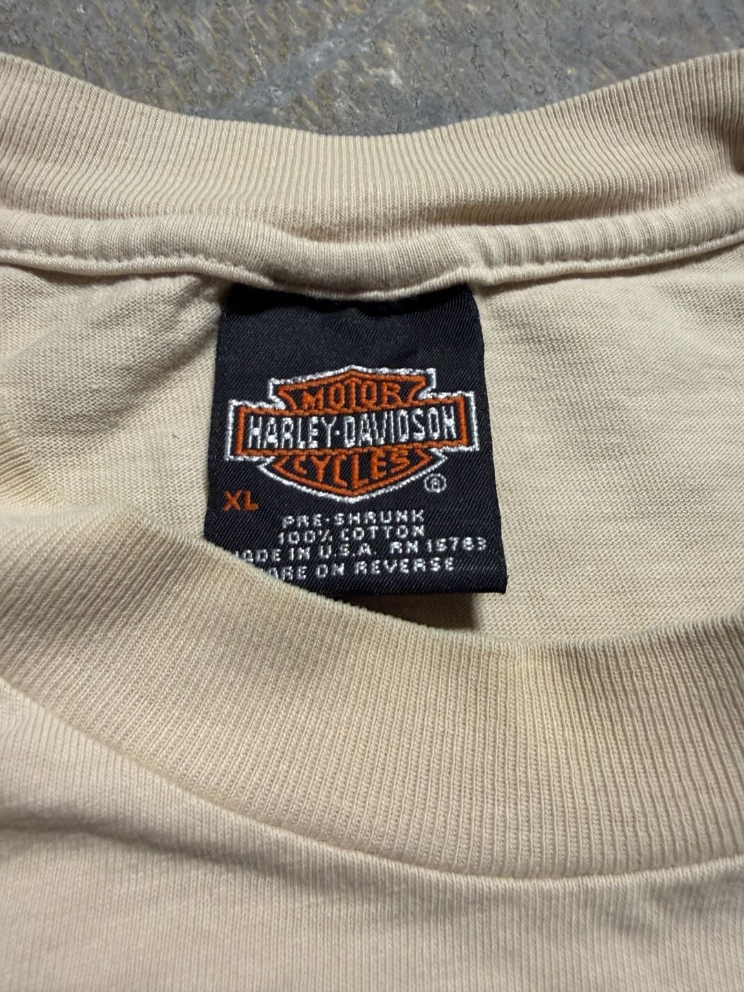 Harley Davidson Memphis T-Shirt Size XL Tan Legends Can't Stand Still 2000 5