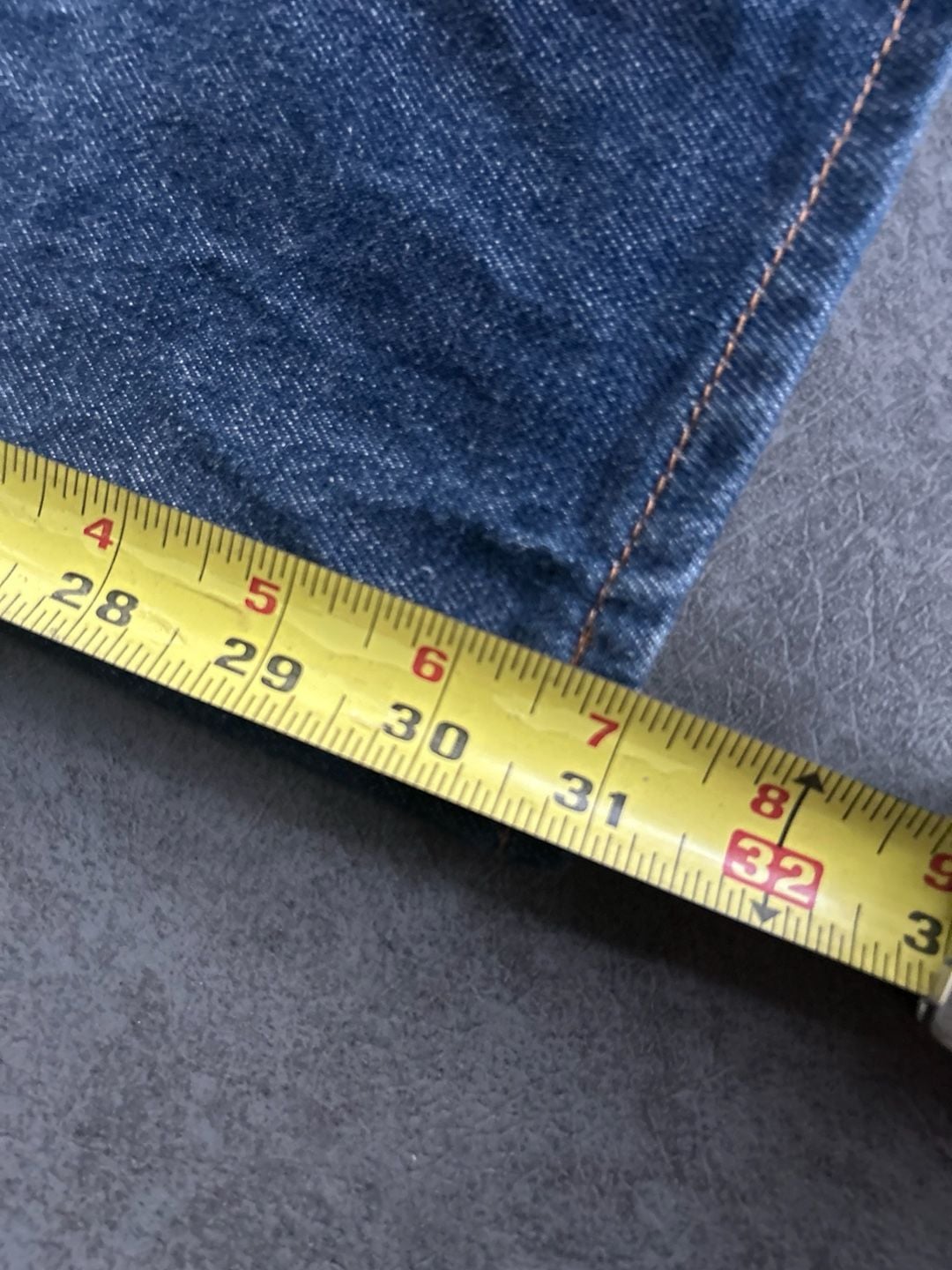 Y2K Levi's 501 Dark Wash Button Fly Jeans 8