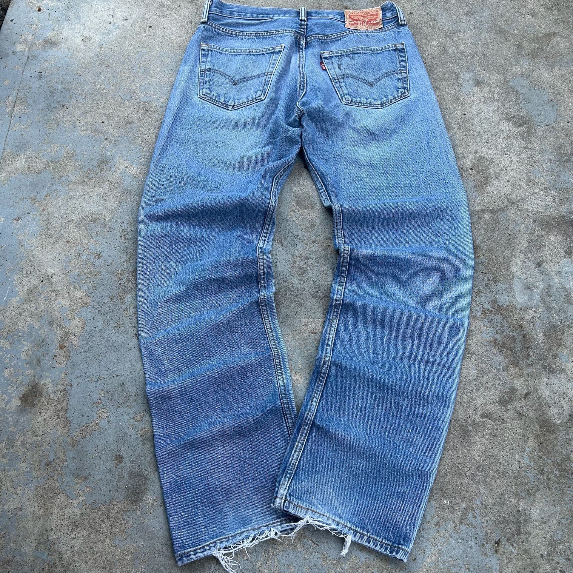 Vintage Levi's 501 Button Fly Jeans Y2K 1