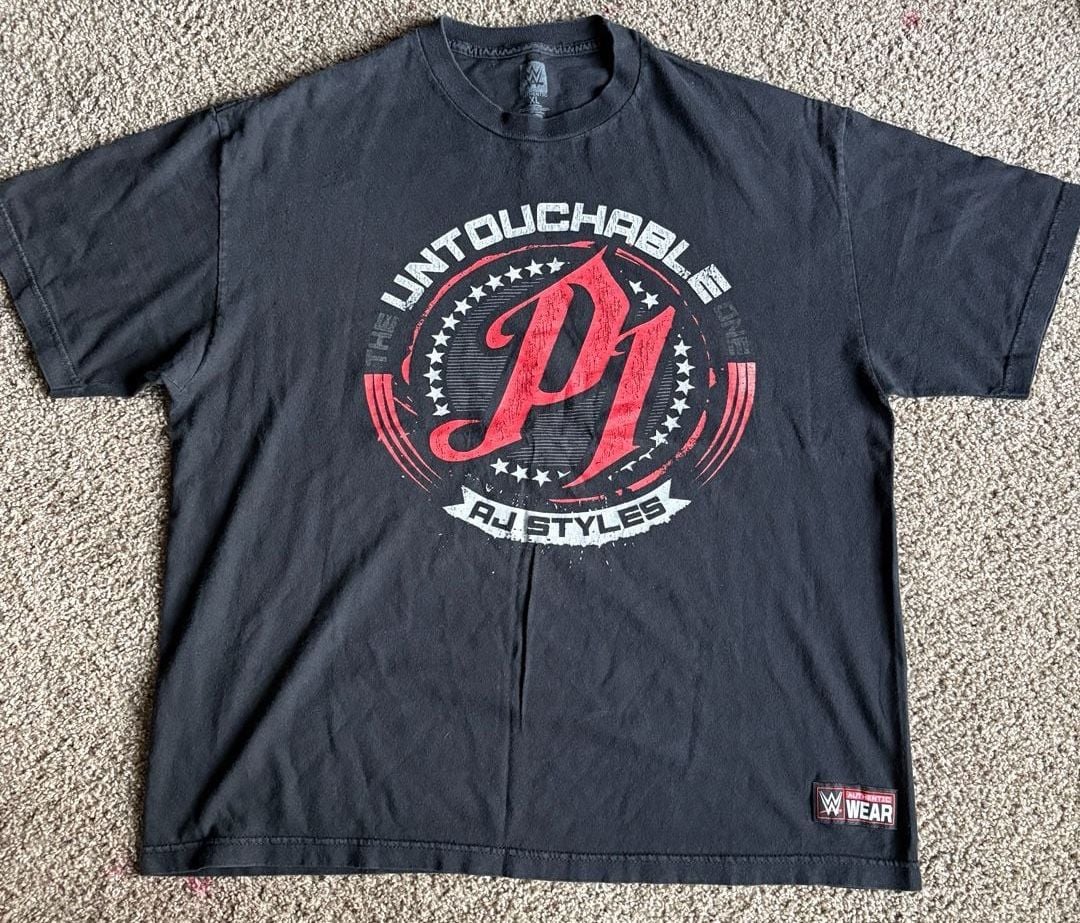 WWE AJ Styles The Untouchable T-Shirt Size XL 2