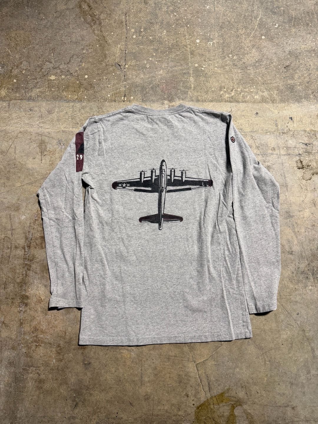 Red Canoe Boeing B-17 Flying Fortress Long Sleeve Shirt Size S Gray 6