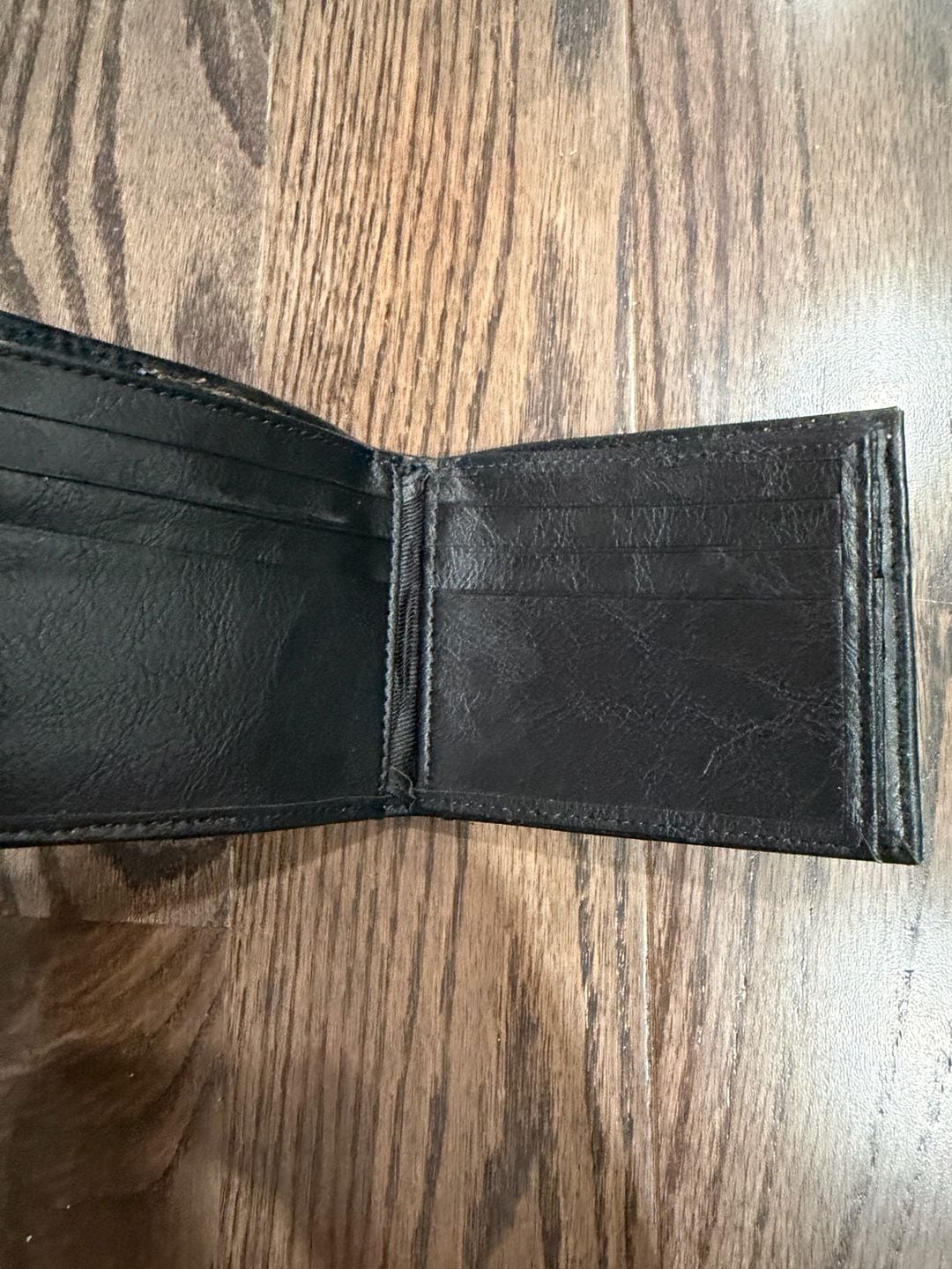 Levi Strauss & Co. Black Leather Bifold Wallet 2