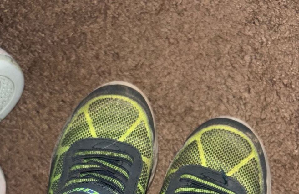 Skechers Sneakers Green Black (will clean before shipping) 3